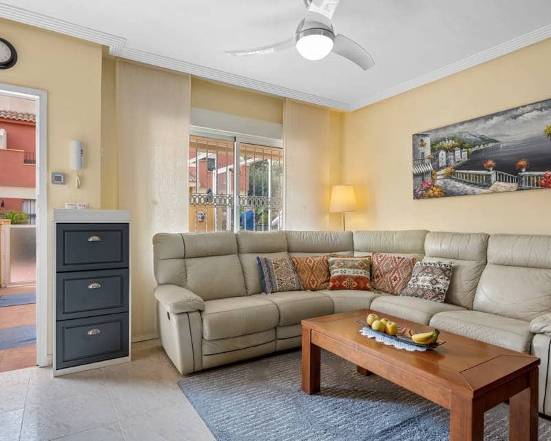 3 sovrum Radhus till salu i Villamartin med pool garage - 345 000 € (Ref: 9672180)