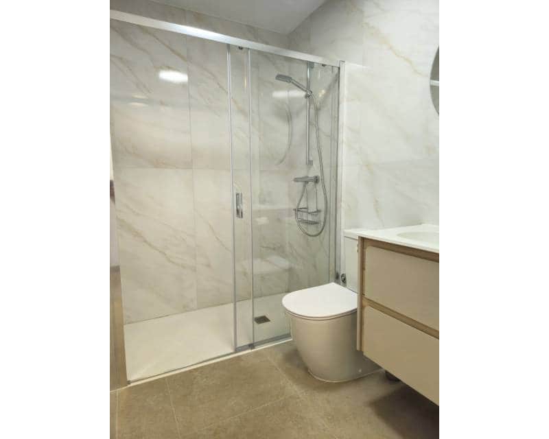 2 sovrum Lägenhet till salu i Playa Flamenca med pool garage - 419 000 € (Ref: 9674787)