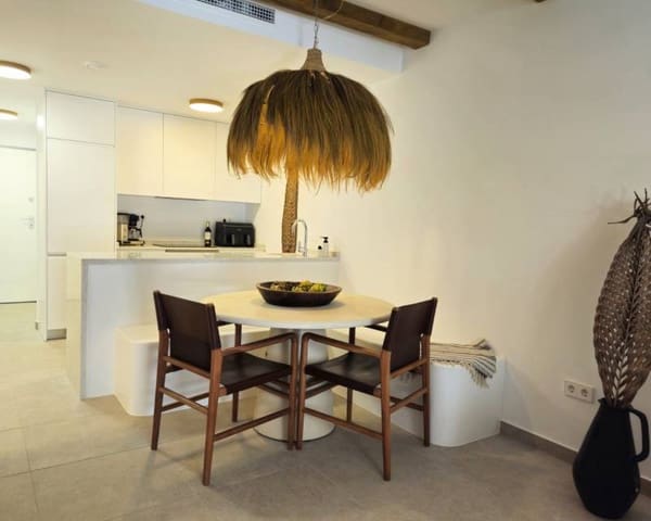 2 sovrum Lägenhet till salu i Playa Flamenca, Orihuela med pool garage - 419 000 € (Ref: 9674787)