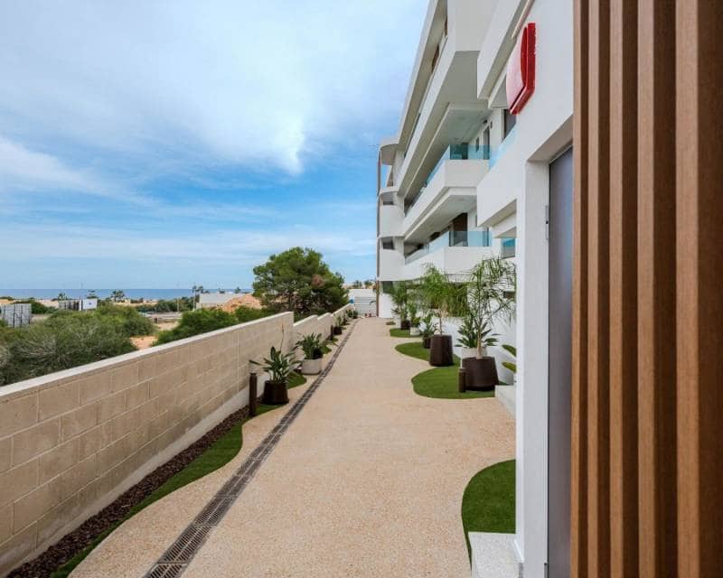 2 sovrum Lägenhet till salu i Playa Flamenca med pool garage - 419 000 € (Ref: 9674787)