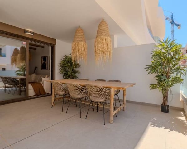 2 soveværelse Lejlighed til salg i Playa Flamenca, Orihuela med swimmingpool garage - € 379.000 (Ref: 9674787)
