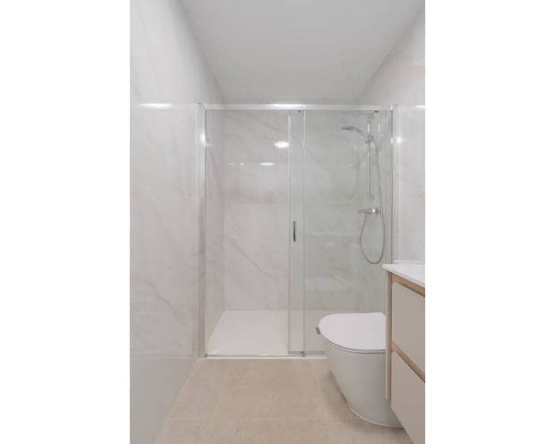 2 soveværelse Lejlighed til salg i Playa Flamenca med swimmingpool garage - € 379.000 (Ref: 9674787)