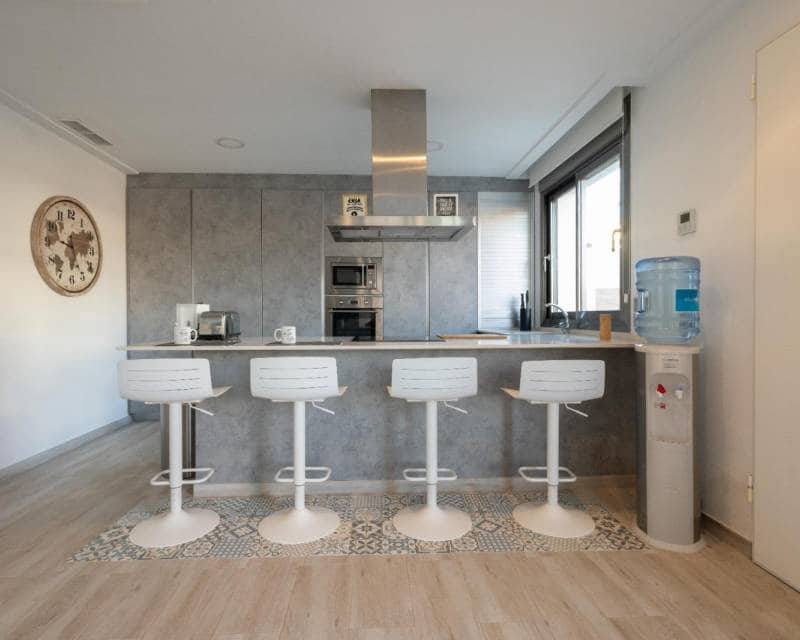 4 quarto Moradia para venda em Orihuela Costa com piscina - 490 000 € (Ref: 9675134)