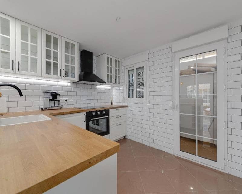 3 Zimmer Villa zu verkaufen in Playa Flamenca mit Pool Garage - 379.900 € (Ref: 9678218)