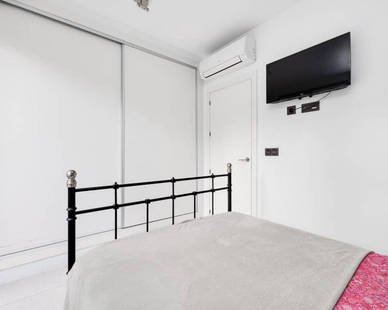 2 soveværelse Villa til salg i Orihuela Costa med swimmingpool - € 349.000 (Ref: 9679156)