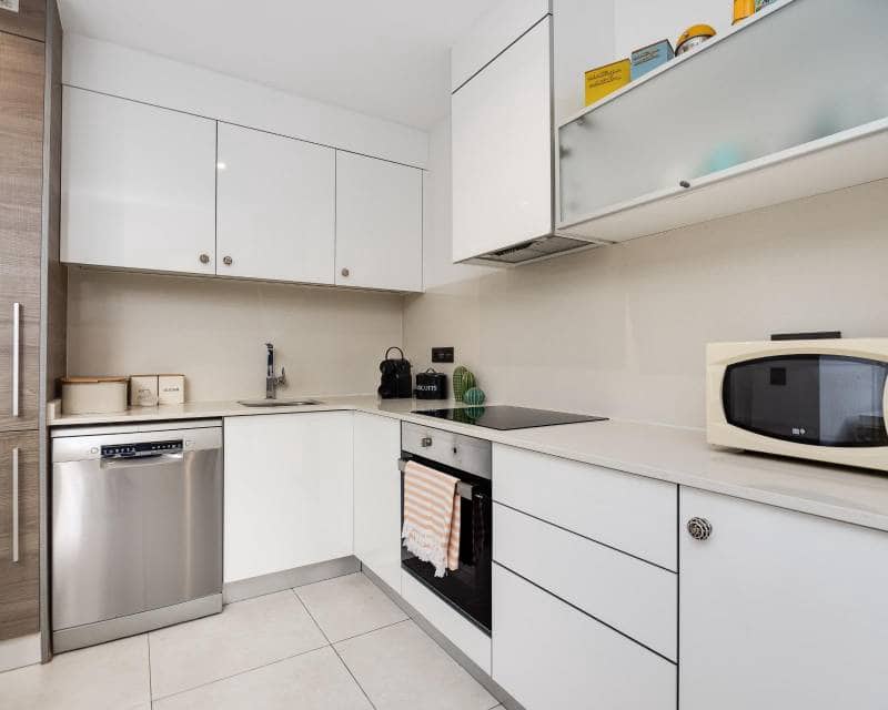 2 soveværelse Villa til salg i Orihuela Costa med swimmingpool - € 349.000 (Ref: 9679156)