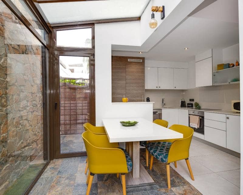 2 soveværelse Villa til salg i Orihuela Costa med swimmingpool - € 349.000 (Ref: 9679156)