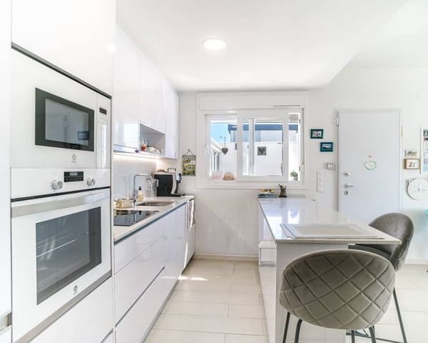 3 camera da letto Villetta Bifamiliare in vendita in Pilar de la Horadada ciudad, Pilar de la Horadada con garage - 450.000 € (Rif: 9687551)