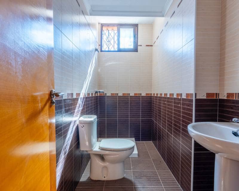 6 soverom Villa til salgs i Villamartin med svømmebasseng garasje - € 365 000 (Ref: 9687675)