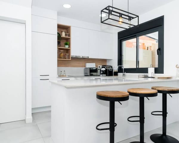 3 bedroom Villa for sale in Los Montesinos with pool garage - € 449,000 (Ref: 9691480)