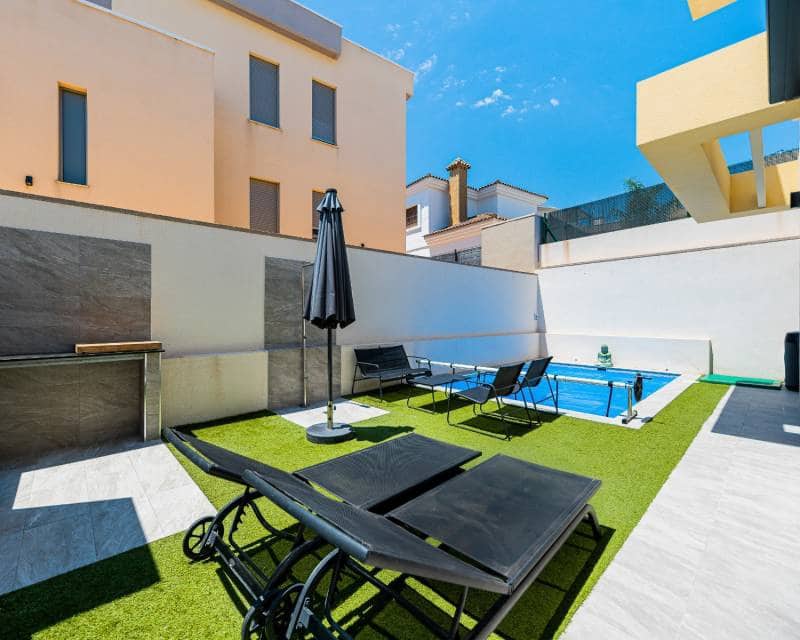 3 bedroom Villa for sale in Los Montesinos with pool garage - € 449,000 (Ref: 9691480)