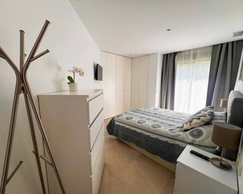 2 bedroom Apartment for sale in Los Balcones with pool garage - € 310,000 (Ref: 9691481)