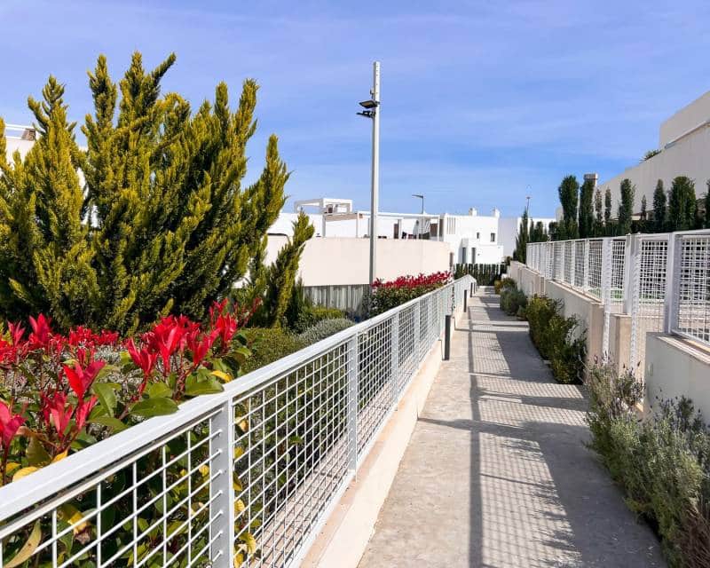 2 bedroom Apartment for sale in Los Balcones with pool garage - € 310,000 (Ref: 9691481)