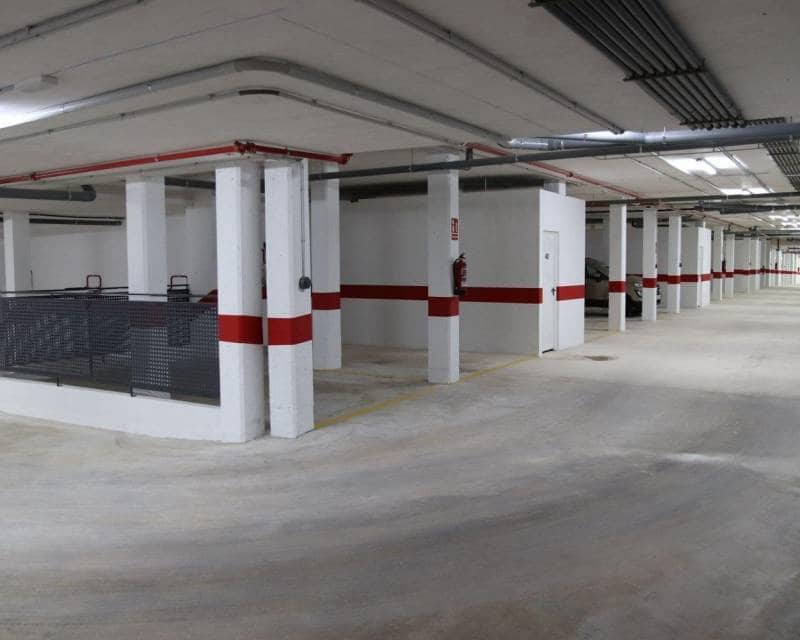 2 bedroom Penthouse for sale in Punta Prima with pool garage - € 279,900 (Ref: 9694095)