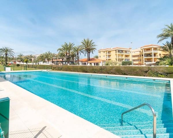 2 chambre Appartement à vendre à Rocio del Mar, Torrevieja avec piscine garage - 229 000 € (Ref: 9700013)