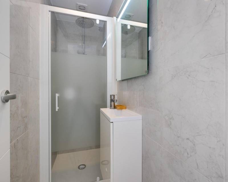 3 soverom Penthouse til salgs i Torrevieja med svømmebasseng - € 269 900 (Ref: 9708197)