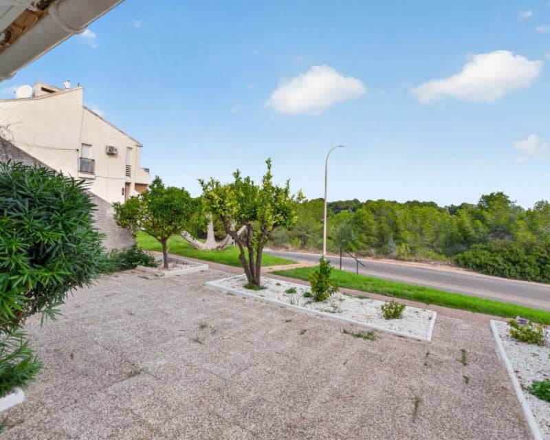 2 bedroom Bungalow for sale in Villamartin - € 199,000 (Ref: 9713560)