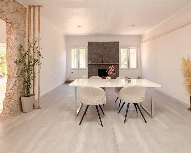 Chalet de 4 habitaciones en Ciudad Quesada en venta con piscina garaje - 415.000 € (Ref: 9713904)