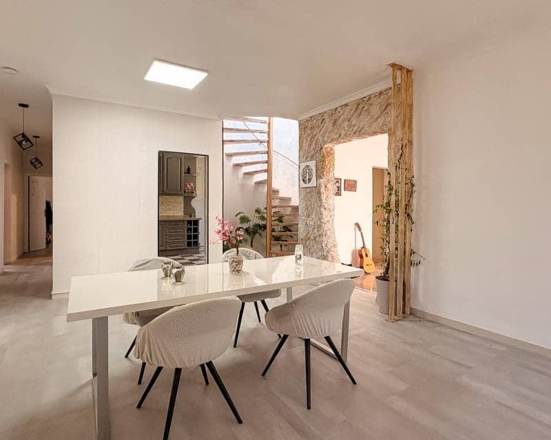 Chalet de 4 habitaciones en Ciudad Quesada en venta con piscina garaje - 415.000 € (Ref: 9713904)