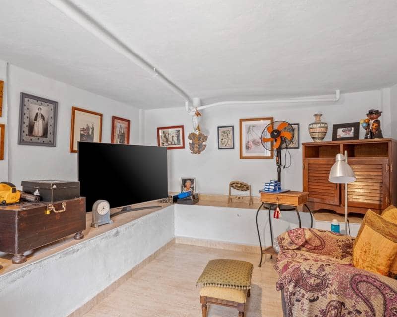 3 slaapkamer Halfvrijstaande villa te koop in Ciudad Quesada met zwembad garage - € 269.000 (Ref: 9715713)