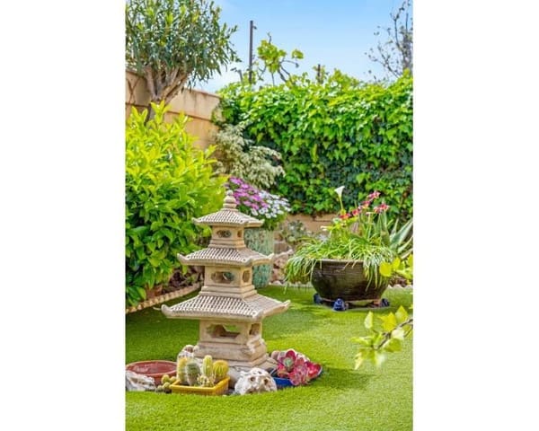 3 soverom Kjedet enebolig til salgs i Ciudad Quesada, Rojales med svømmebasseng garasje - € 269 000 (Ref: 9715713)