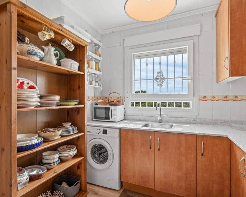 3 slaapkamer Halfvrijstaande villa te koop in Ciudad Quesada met zwembad garage - € 269.000 (Ref: 9715713)