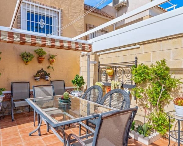 3 soverom Kjedet enebolig til salgs i Ciudad Quesada, Rojales med svømmebasseng garasje - € 269 000 (Ref: 9715713)