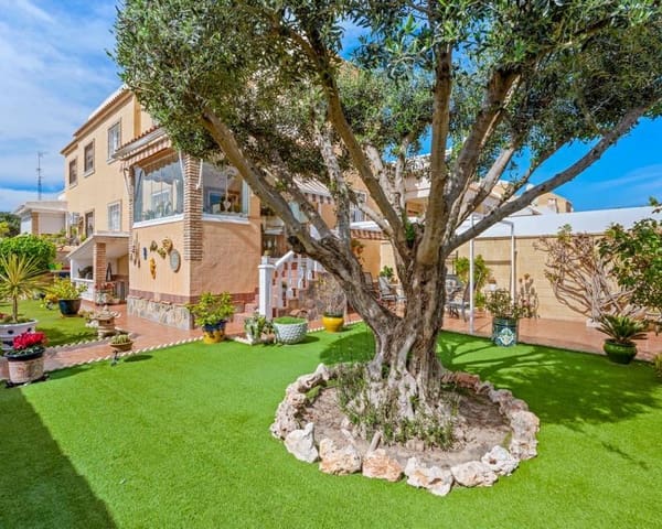 3 soverom Kjedet enebolig til salgs i Ciudad Quesada, Rojales med svømmebasseng garasje - € 269 000 (Ref: 9715713)