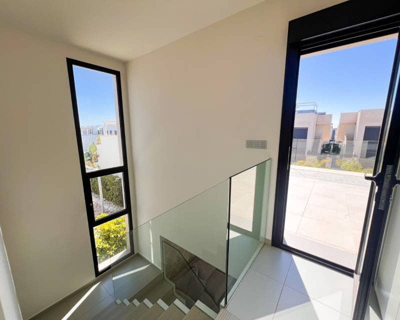 3 sovrum Villa till salu i Rojales med pool garage - 459 000 € (Ref: 9720497)