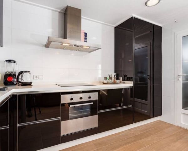 2 makuuhuone Kattohuoneisto myytävänä paikassa Campoamor, Orihuela mukana uima-altaan - 197 000 € (Ref: 9722697)