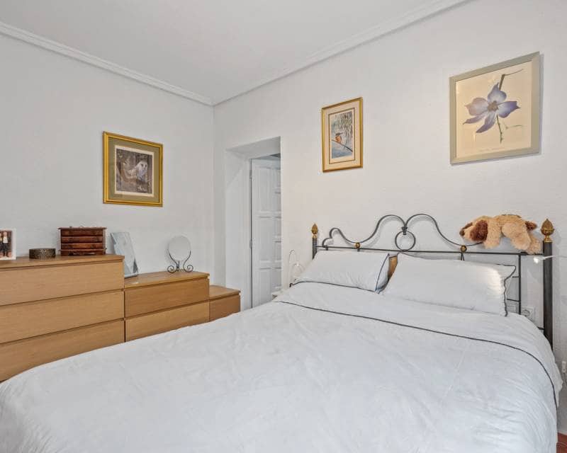 3 slaapkamer Villa te koop in Ciudad Quesada met zwembad garage - € 495.000 (Ref: 9723551)