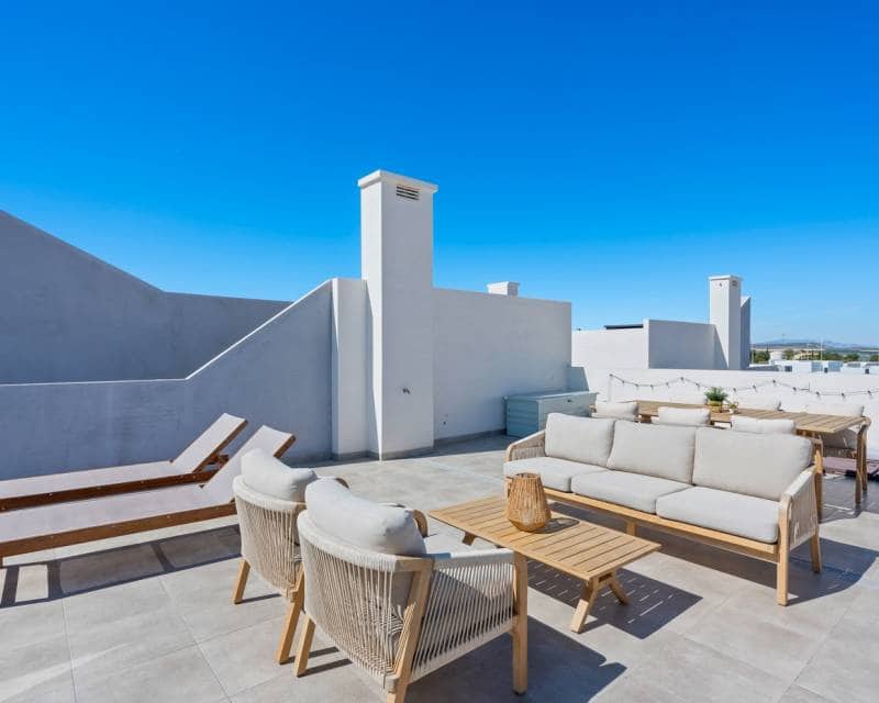 2 chambre Penthouse à vendre à San Miguel de Salinas avec piscine - 259 950 € (Ref: 9730734)