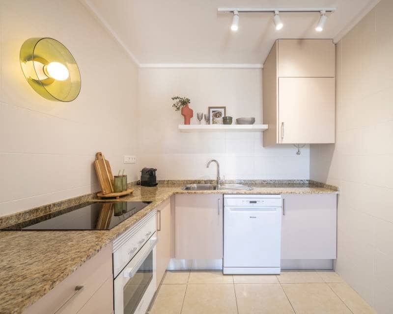 2 makuuhuone Huoneisto myytävänä paikassa Dona Pepa mukana uima-altaan 
autotalli - 229 000 € (Ref: 9730857)