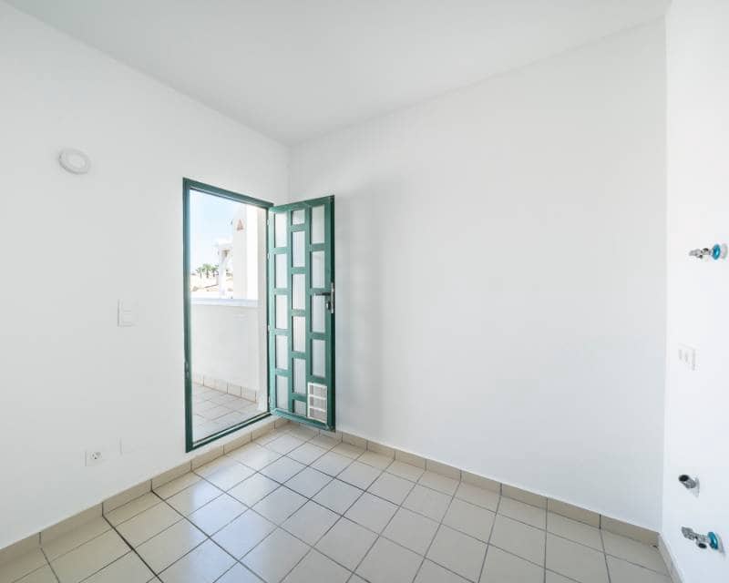 2 makuuhuone Huoneisto myytävänä paikassa Dona Pepa mukana uima-altaan 
autotalli - 229 000 € (Ref: 9730857)