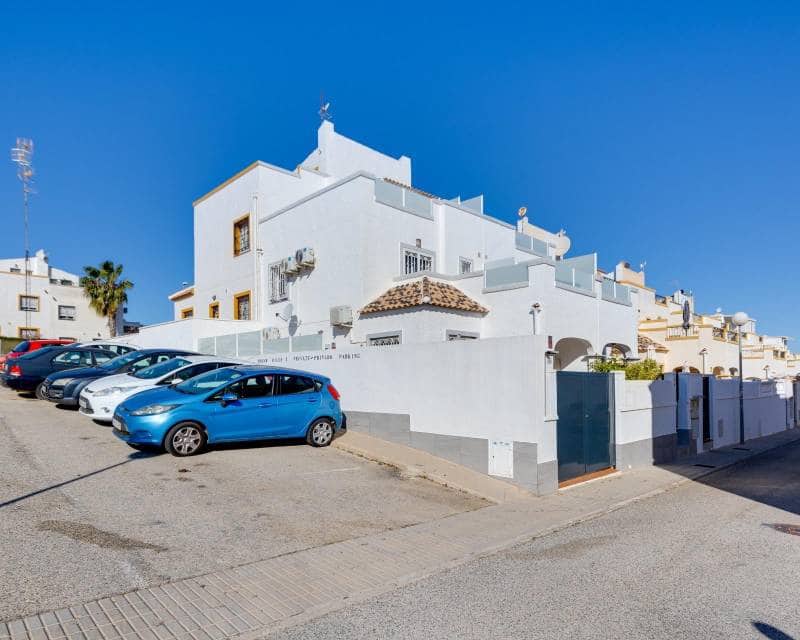 3 bedroom Terraced Villa for sale in Los Altos with pool garage - € 265,000 (Ref: 9739290)