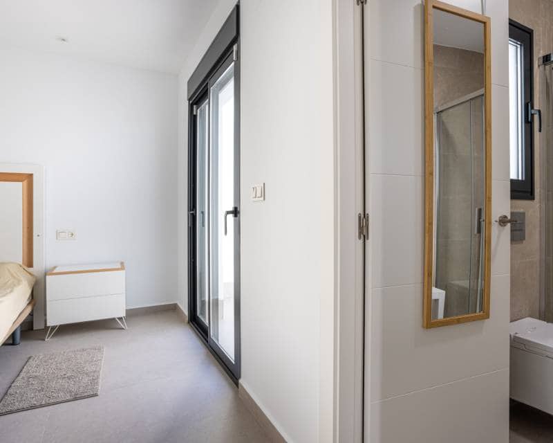 Chalet de 4 habitaciones en Dolores en venta con piscina - 410.000 € (Ref: 9740112)