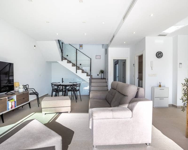 Chalet de 4 habitaciones en Dolores en venta con piscina - 410.000 € (Ref: 9740112)