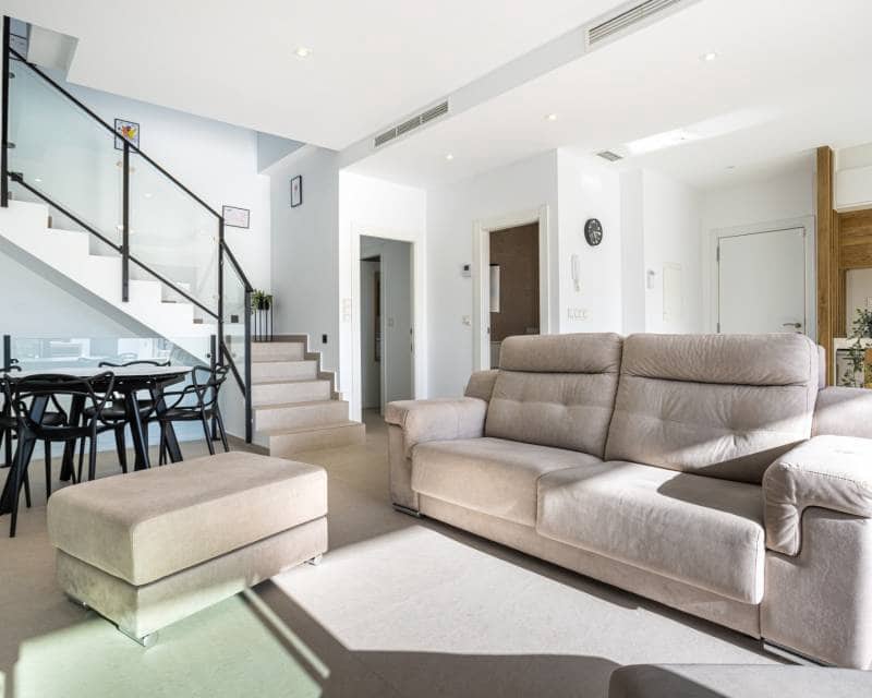 Chalet de 4 habitaciones en Dolores en venta con piscina - 410.000 € (Ref: 9740112)