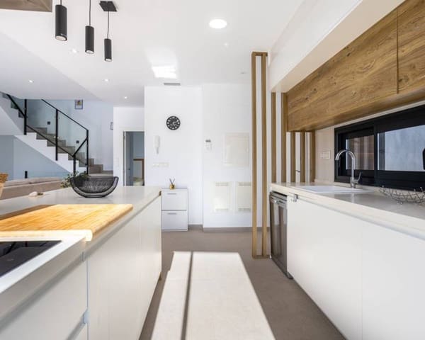 Chalet de 4 habitaciones en Dolores en venta con piscina - 410.000 € (Ref: 9740112)