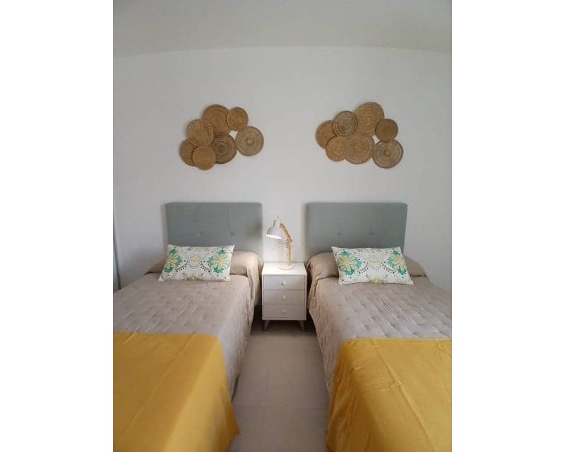 3 quarto Moradia Geminada para venda em Bigastro - 368 000 € (Ref: 9754259)