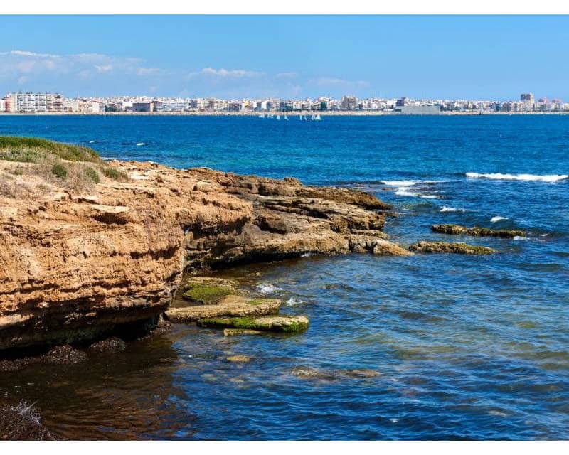 3 makuuhuone Paritalo myytävänä paikassa Torrevieja mukana uima-altaan - 690 000 € (Ref: 9770082)