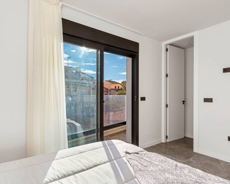 4 camera da letto Villetta Bifamiliare in vendita in Torre de la Horadada con piscina garage - 698.000 € (Rif: 9776000)