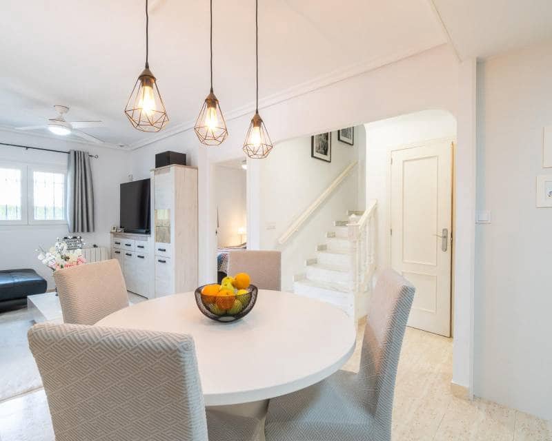 3 chambre Villa/Maison Semi-Mitoyenne à vendre à Orihuela Costa avec piscine - 279 000 € (Ref: 9776959)