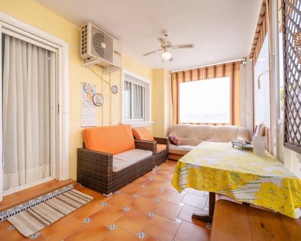 4 slaapkamer Halfvrijstaande villa te koop in El Moncayo, Guardamar del Segura met zwembad garage - € 395.000 (Ref: 9778712)