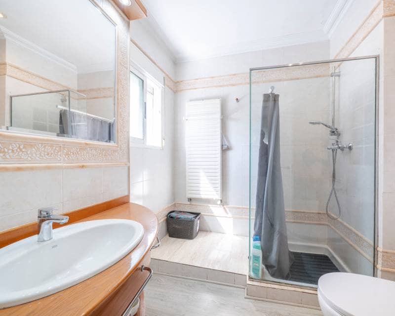 4 slaapkamer Halfvrijstaande villa te koop in El Moncayo met zwembad garage - € 395.000 (Ref: 9778712)