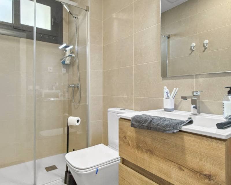 2 soveværelse Lejlighed til salg i Pilar de la Horadada med swimmingpool garage - € 354.000 (Ref: 9778911)