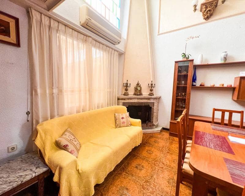 5 bedroom Terraced Villa for sale in Guardamar del Segura with garage - € 380,000 (Ref: 9779105)