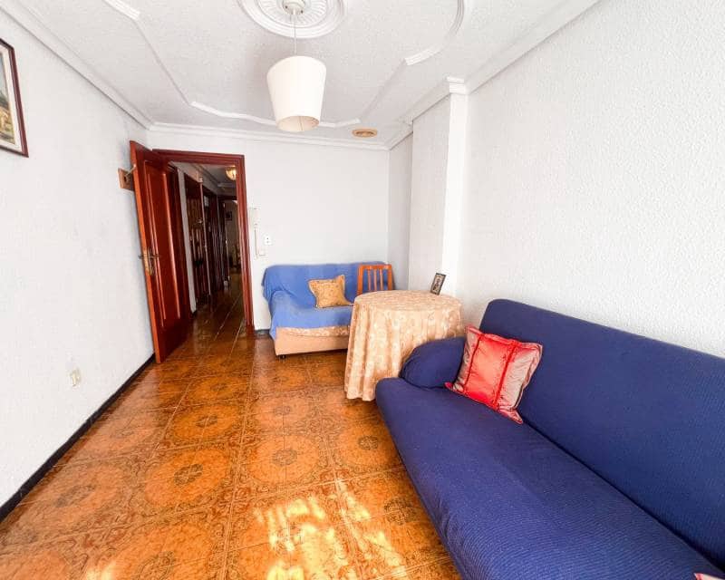 5 bedroom Terraced Villa for sale in Guardamar del Segura with garage - € 380,000 (Ref: 9779105)