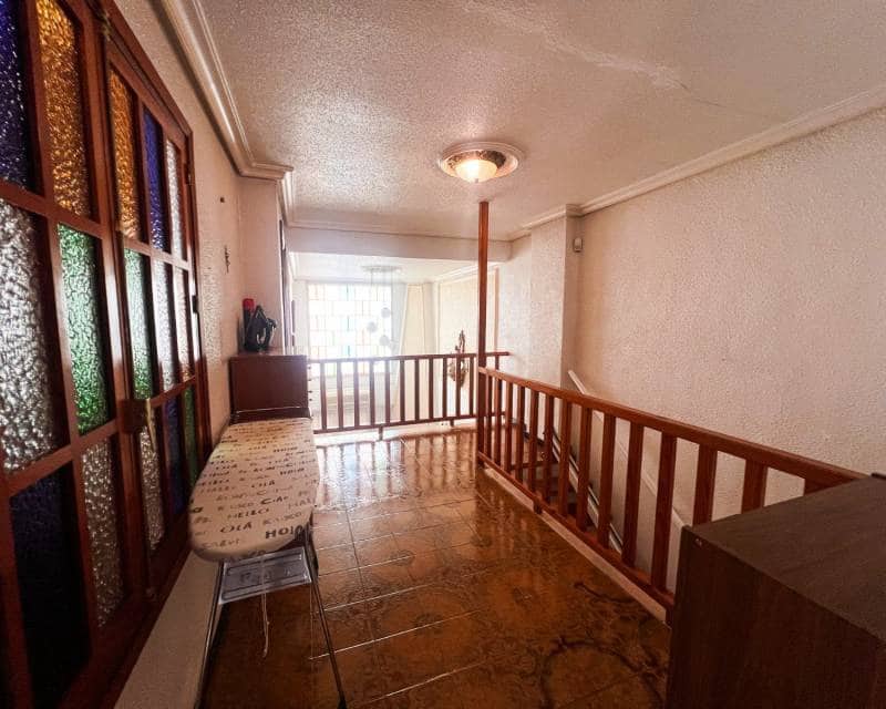 5 bedroom Terraced Villa for sale in Guardamar del Segura with garage - € 380,000 (Ref: 9779105)