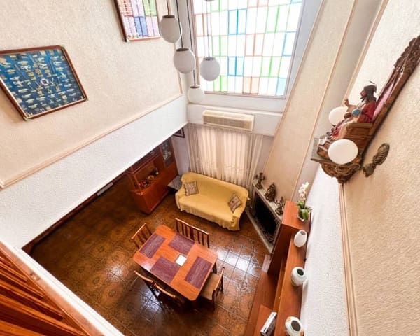 5 slaapkamer Rijtjeshuis te koop in Zona Pueblo, Guardamar del Segura met garage - € 380.000 (Ref: 9779105)